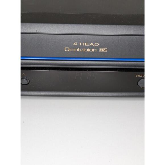 Panasonic VCR to Play & Record VHS Tapes Made in Japan PV-7401 - Picture 2 of 4